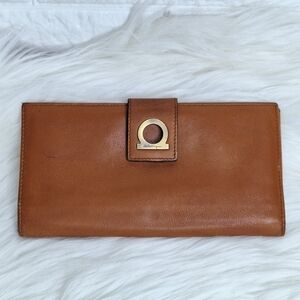 SALVATORE FERRAGAMO Lamb Skin Leather Camel Tan Long Wallet Snap Closure